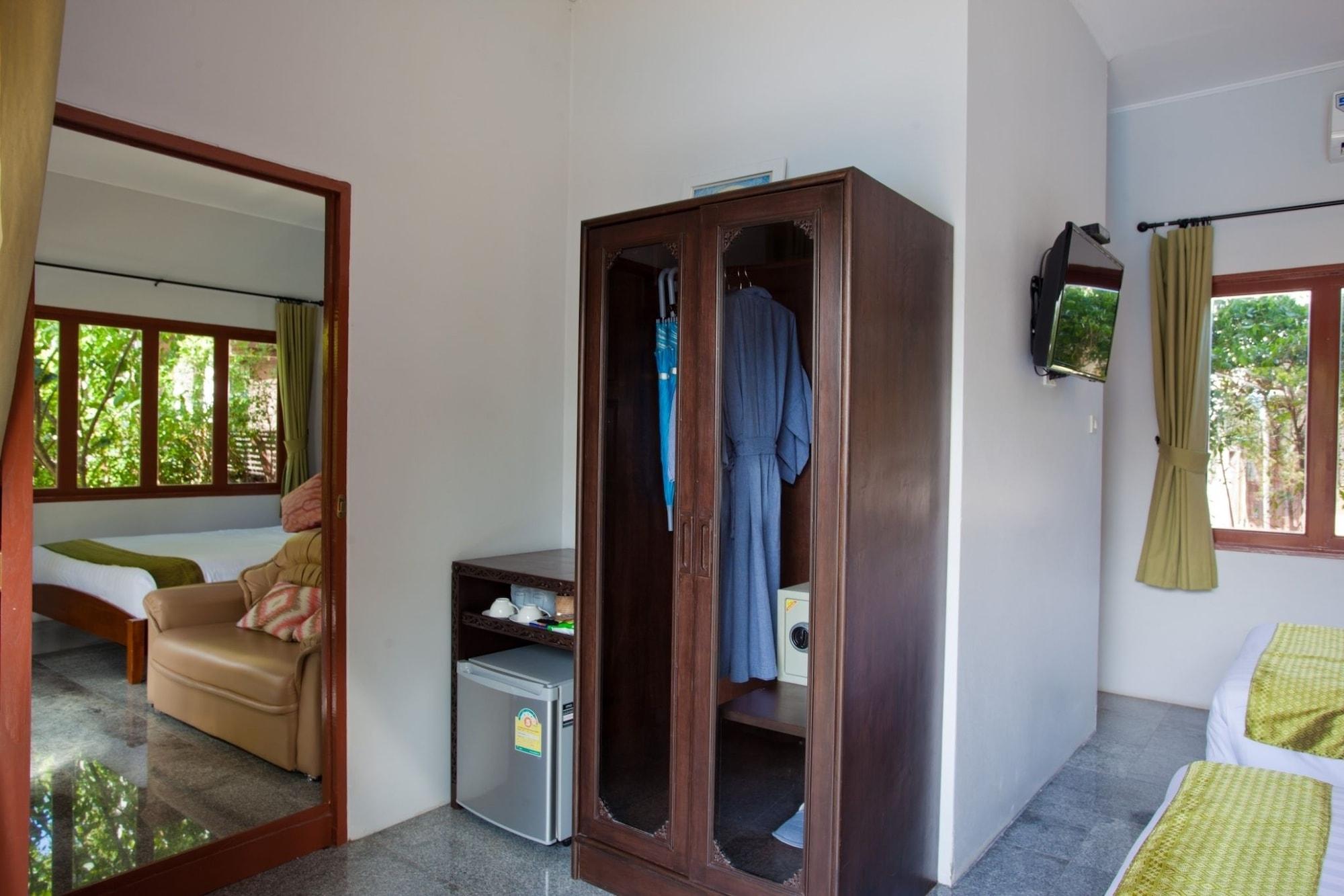 Ardea Resort Pool Villa Amphawa Esterno foto