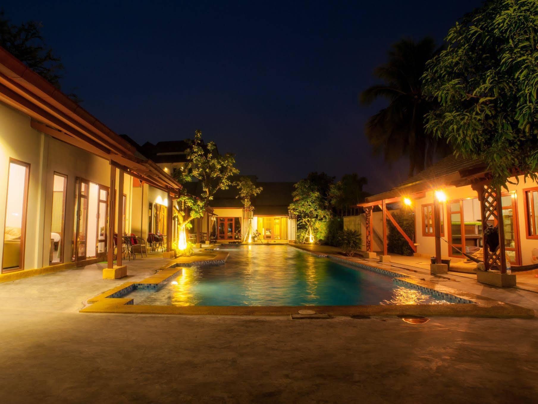 Ardea Resort Pool Villa Amphawa Esterno foto