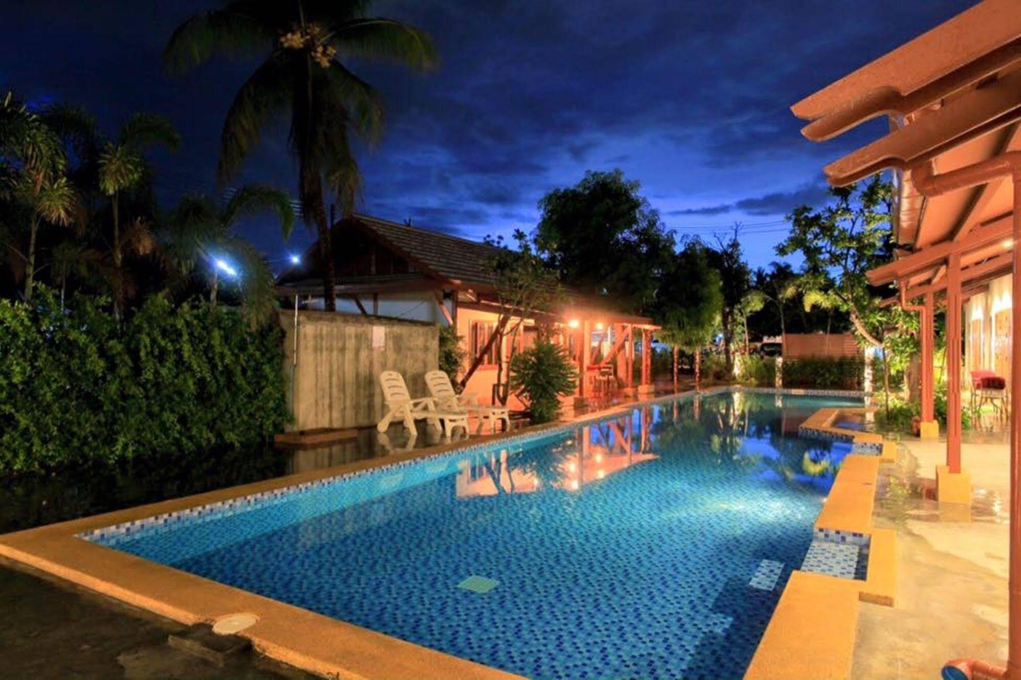 Ardea Resort Pool Villa Amphawa Esterno foto